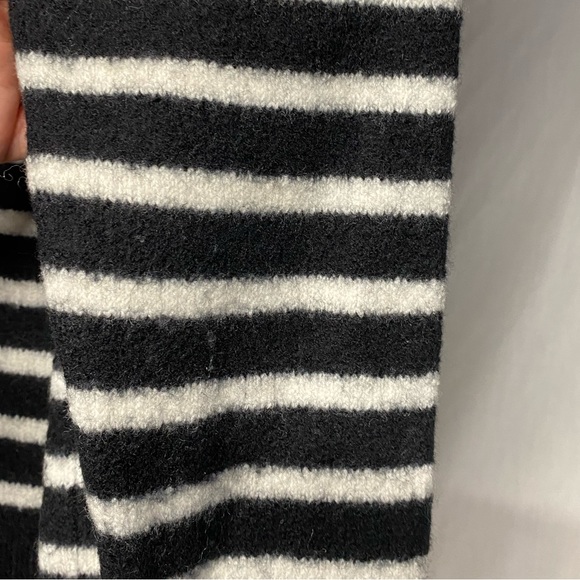 AMI Alexandre Mattiussi De Couer Virgin Wool Turtleneck Sweater S - Picture 11 of 12